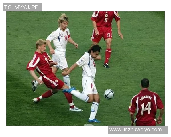 2004年欧洲杯捷克对荷兰精彩瞬间回顾与分析